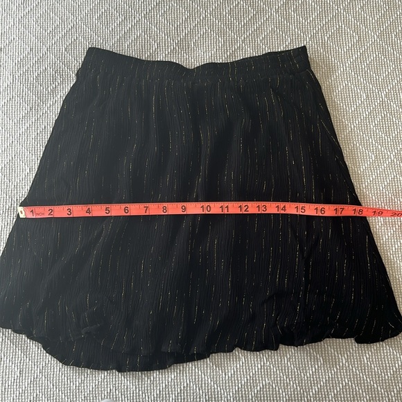 Michael Kors Skirt Holiday Party - Picture 10 of 10